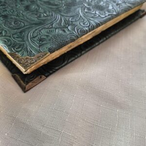 Sous la garde des plantes - Grimoire artisanal- Édition limitée 5 exemplaires numérotés