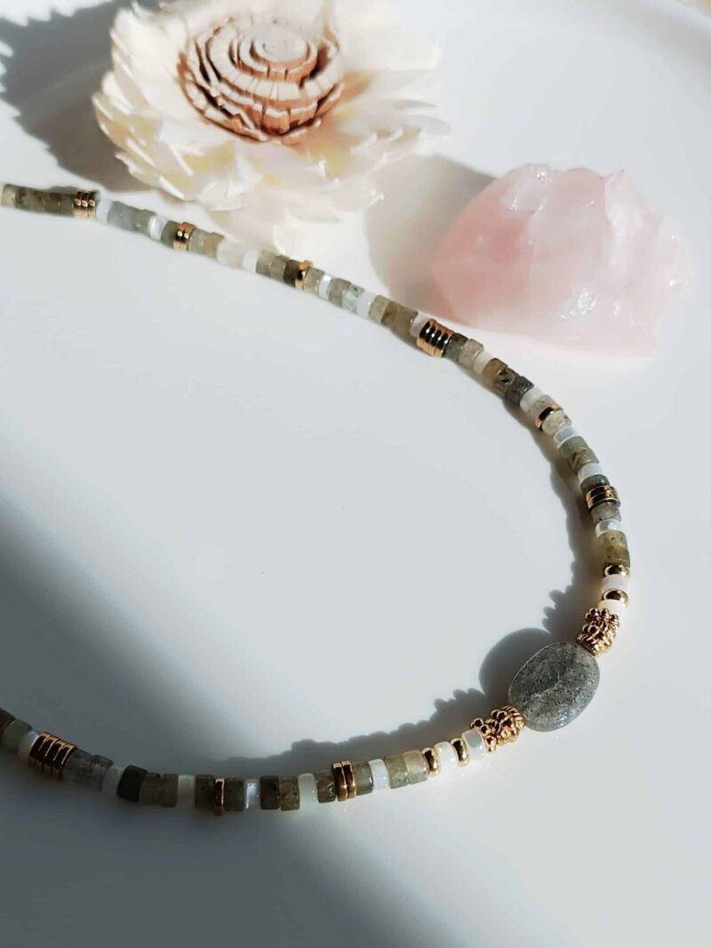 Collier HOPE labradorite et nacre