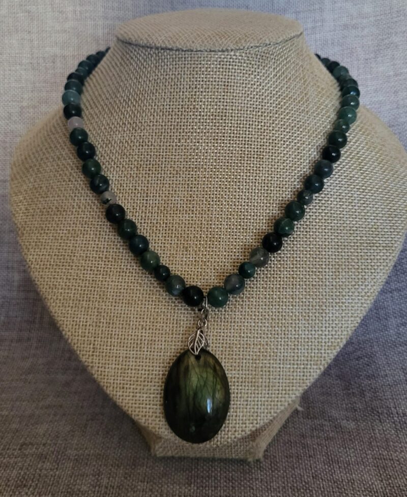 Collier Sylvestre