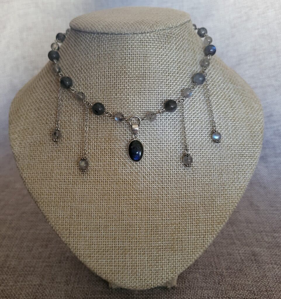 Collier faera - pendentif en labradorite