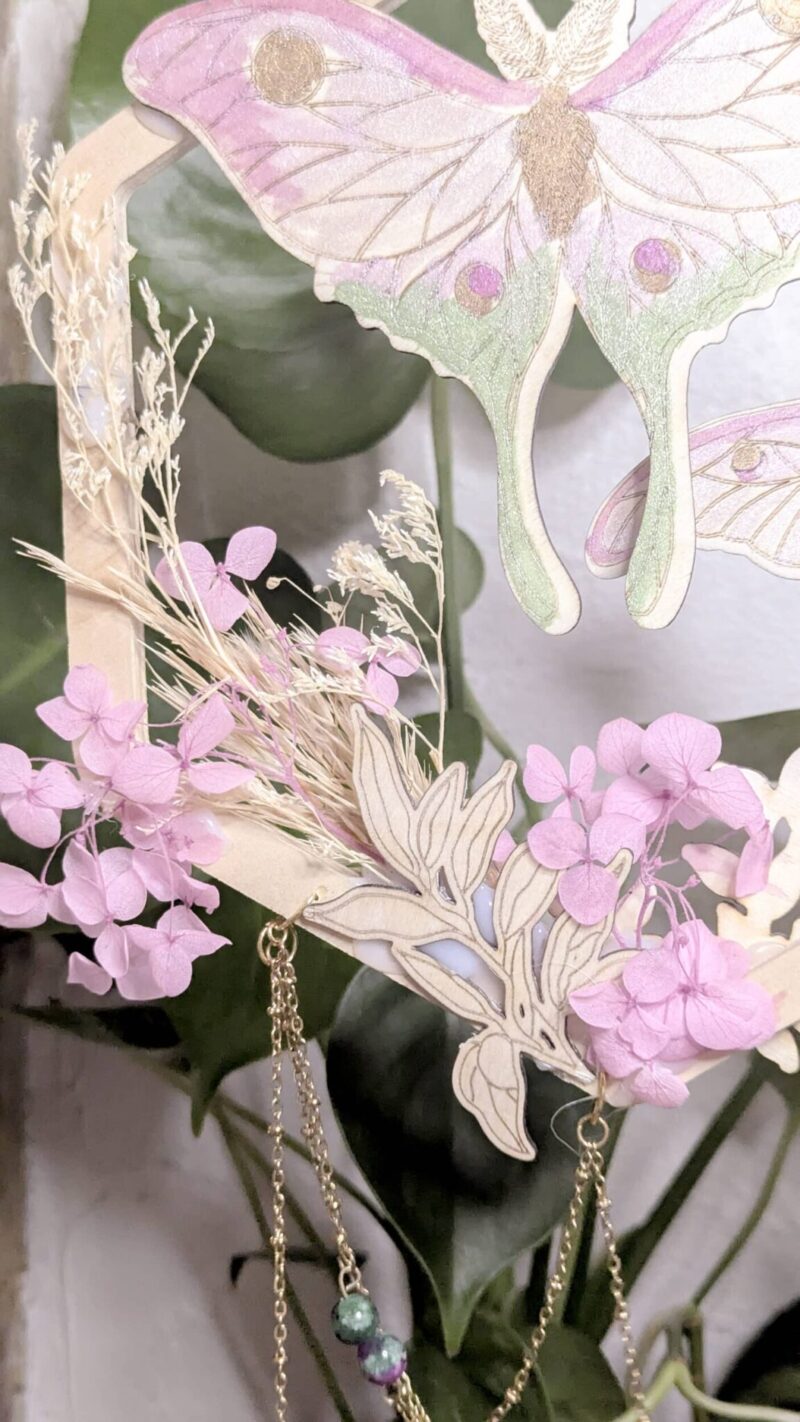 Suncatcher “Danse des Papillons” – Rubis Zoïsite