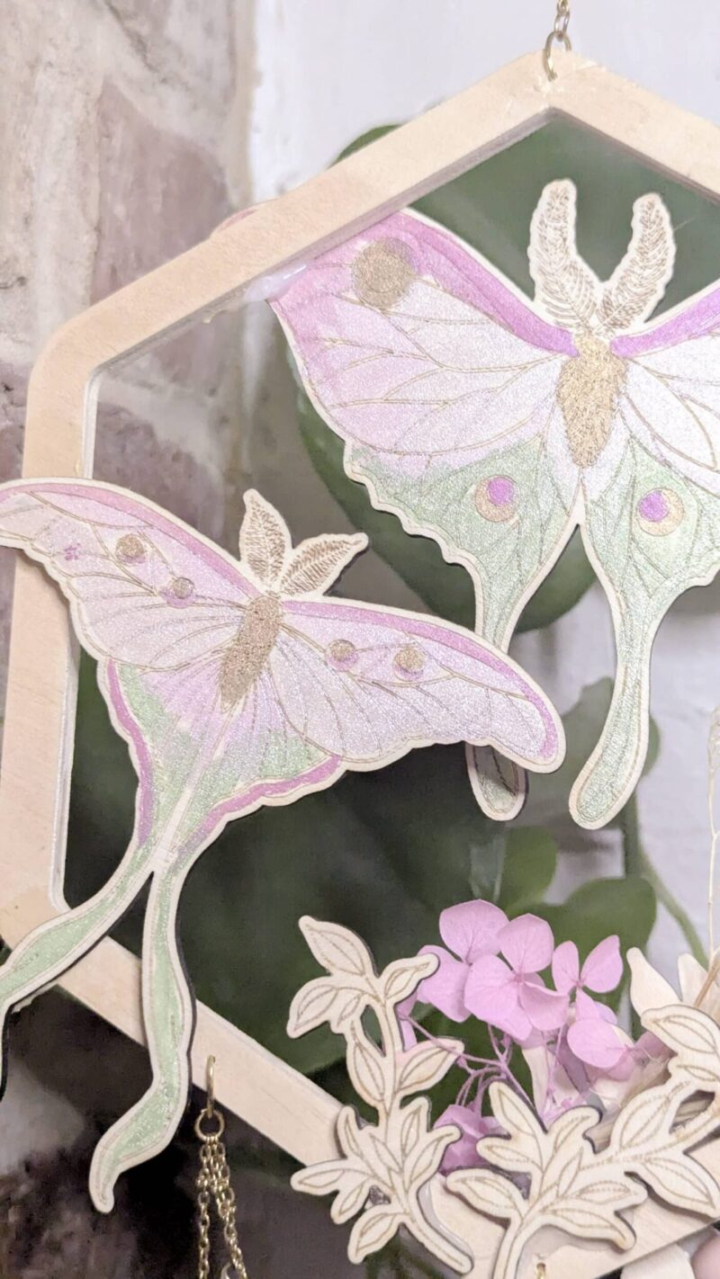 Suncatcher “Danse des Papillons” – Rubis Zoïsite