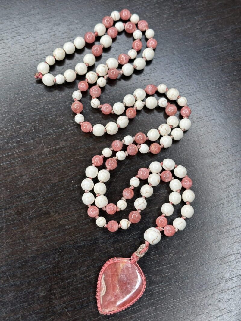 Collier mala sacre « Nanna Nepsodóttir » Rhodochrosite