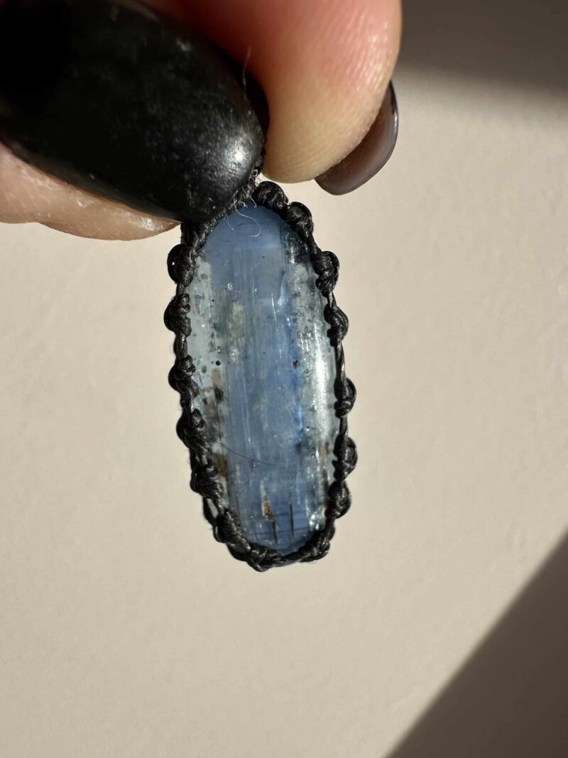 Collier Mala Sacré « Snotra » : Cyanite & Amazonite