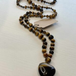 Collier MALA SACRE " tendre MARDUK" œil de tigre 108 perles