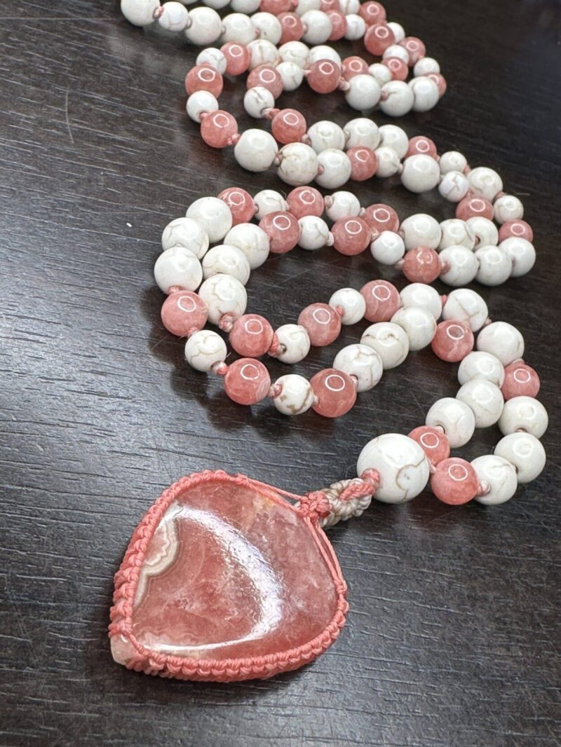Collier mala sacre « Nanna Nepsodóttir » Rhodochrosite