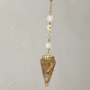 Pendule de divination Orgonite & Cristal de Roche - Coquille Saint Jacques en nacre