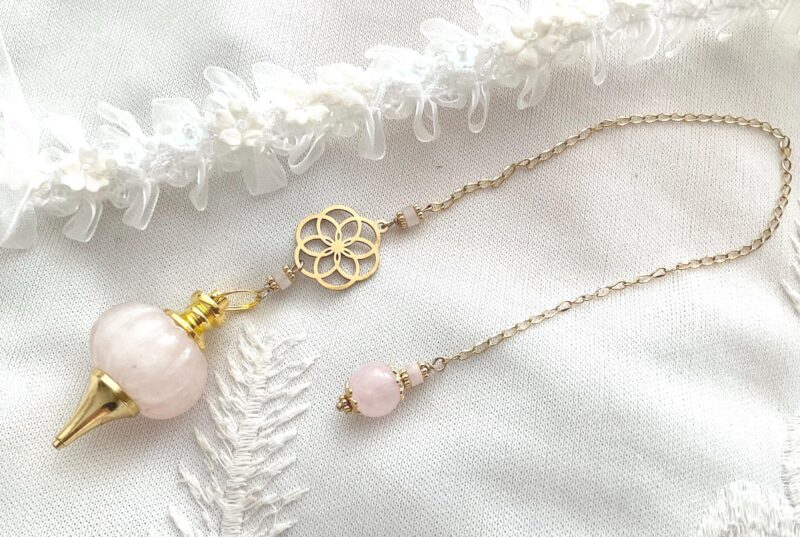 Pendule divinatoire Graine de vie & Quartz rose