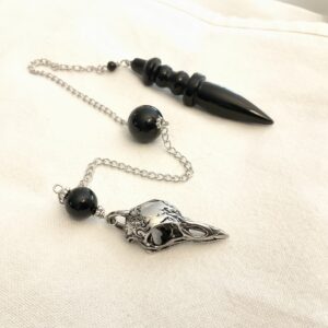 Pendule de Thot en Onyx, Obsidienne et Crâne de corbeau