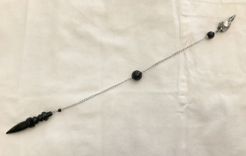 Pendule de Thot en Onyx, Obsidienne et Crâne de corbeau