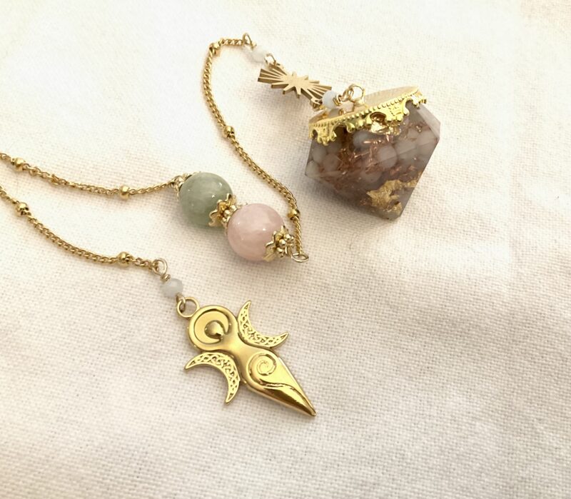 Pendule Divinatoire Orgonite en Morganite - Féminité Sacrée