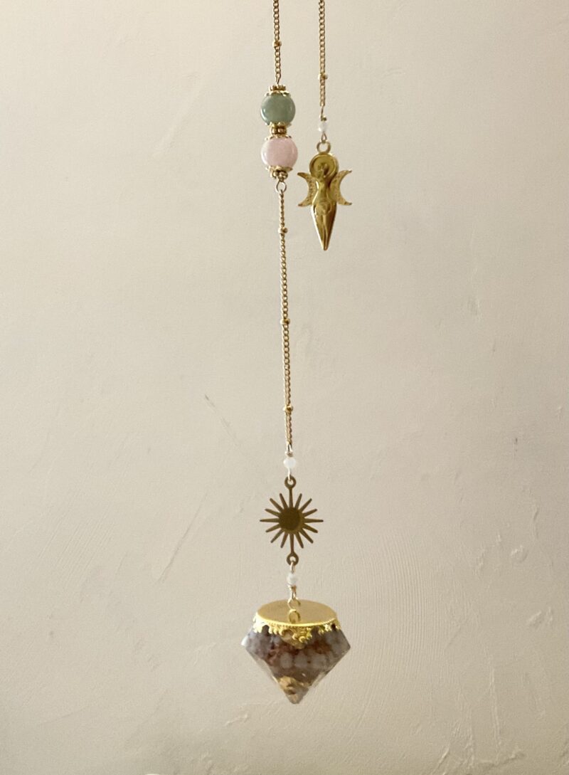 Pendule Divinatoire Orgonite en Morganite - Féminité Sacrée
