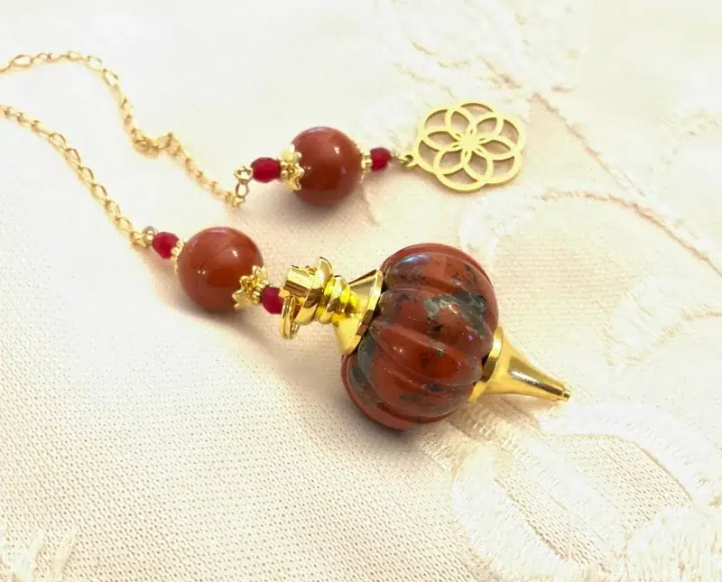 Pendule de divination en Jaspe rouge & Fleur de vie