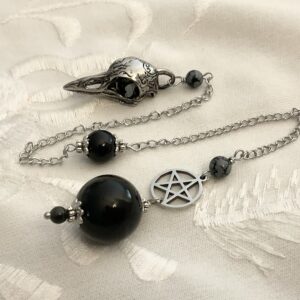 Pendule de divination en Obsidienne, Pentacle et Crâne de corbeau