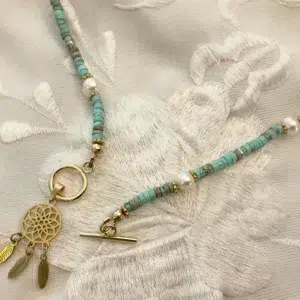 collier bleu 6 Collier Attrape-rêves en Jaspe turquoise et Perle d'eau douce