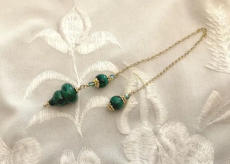 il_fullxfull.7772485043_c5ef Pendule divinatoire en Malachite et Acier inoxydable doré