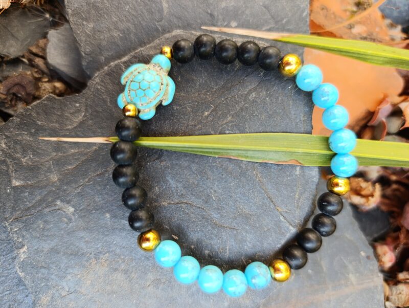 Bracelet tortue Onyx, Howlite & Turquoise - bijou ancrage