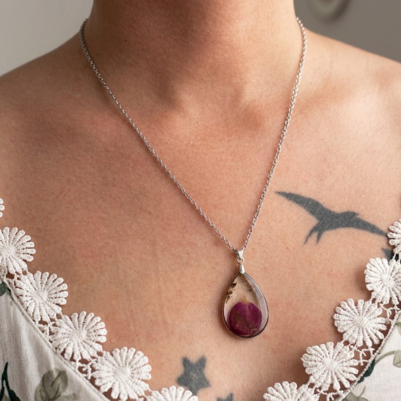 Collier « Mémoire de Rose » - Collection Herbier figé