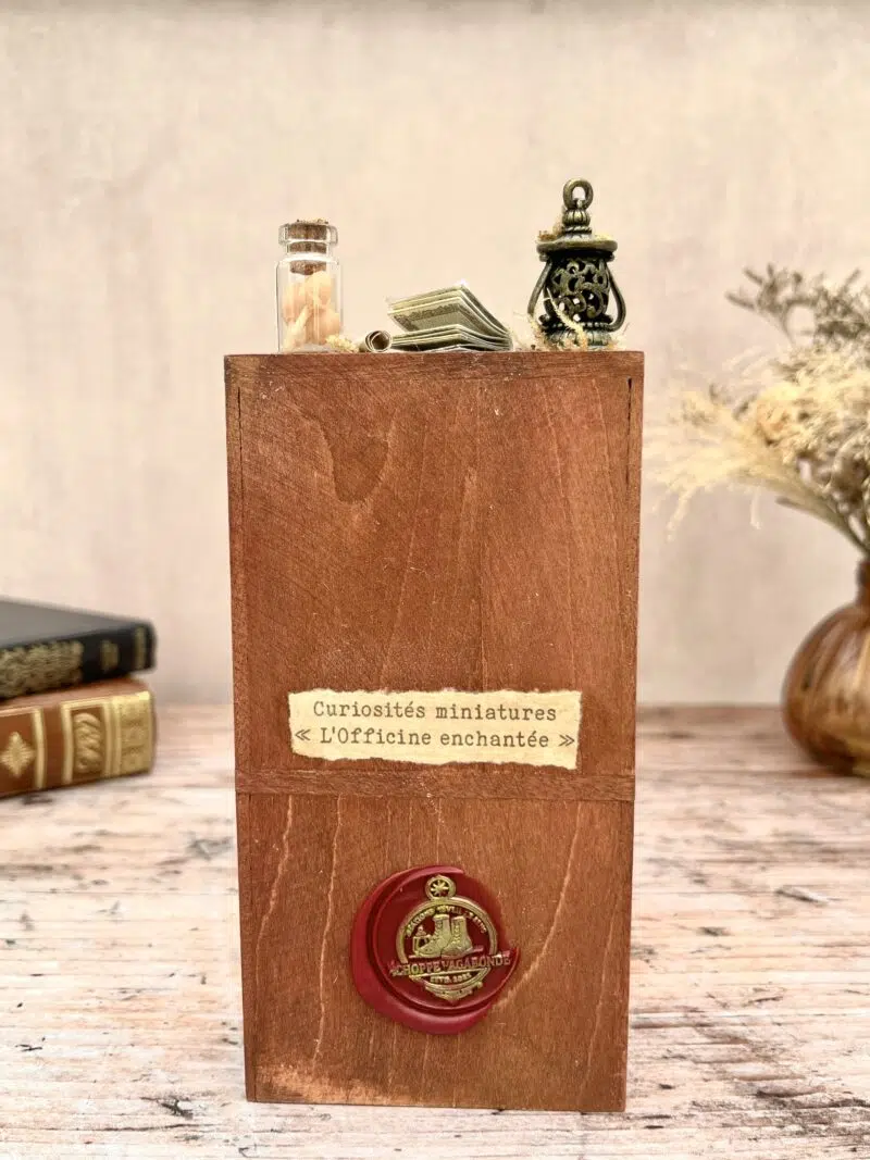 L'Officine enchantée - Curiosités miniatures