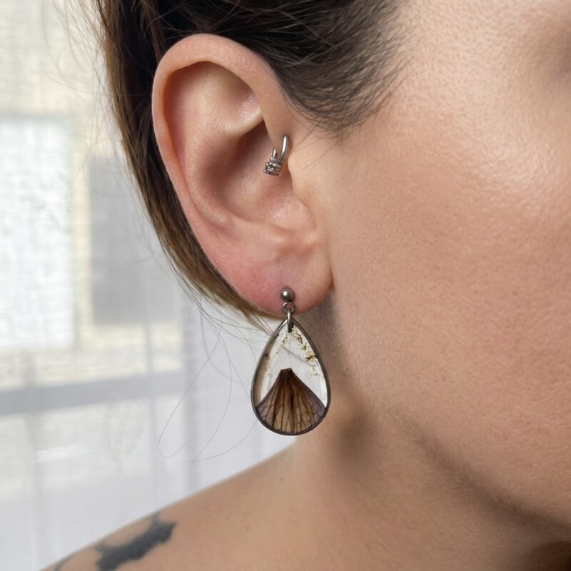 Boucles d'oreilles " Clématite du vent " - Collection Herbier figé