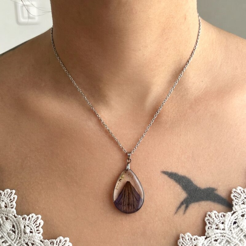 Collier " Clématite du vent " - Collection Herbier figé