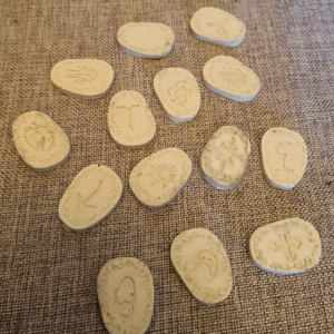 jeu de runes sorcières