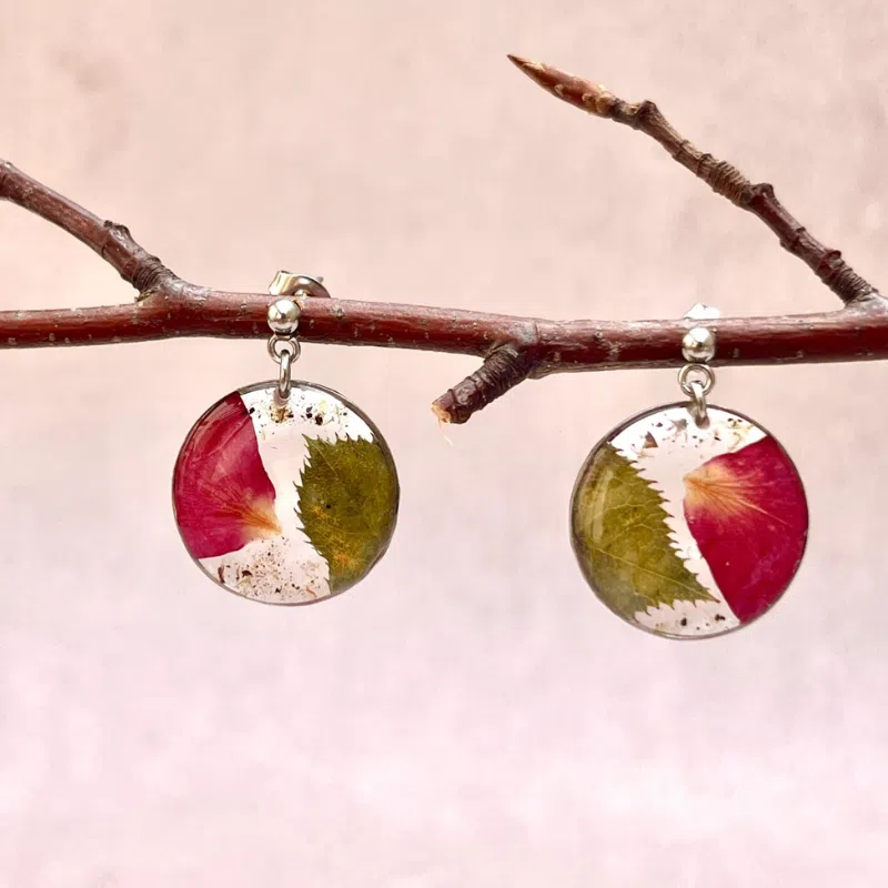 Boucles d’oreilles : « Mémoire de Rose » – Collection Herbier figé