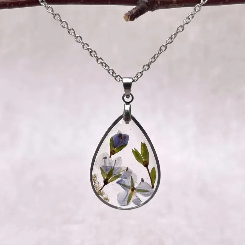Collier " Balade de Véronica " - Collection Herbier figé