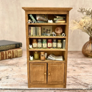 L'Armoire de l'Alchimiste - Curiosités miniatures