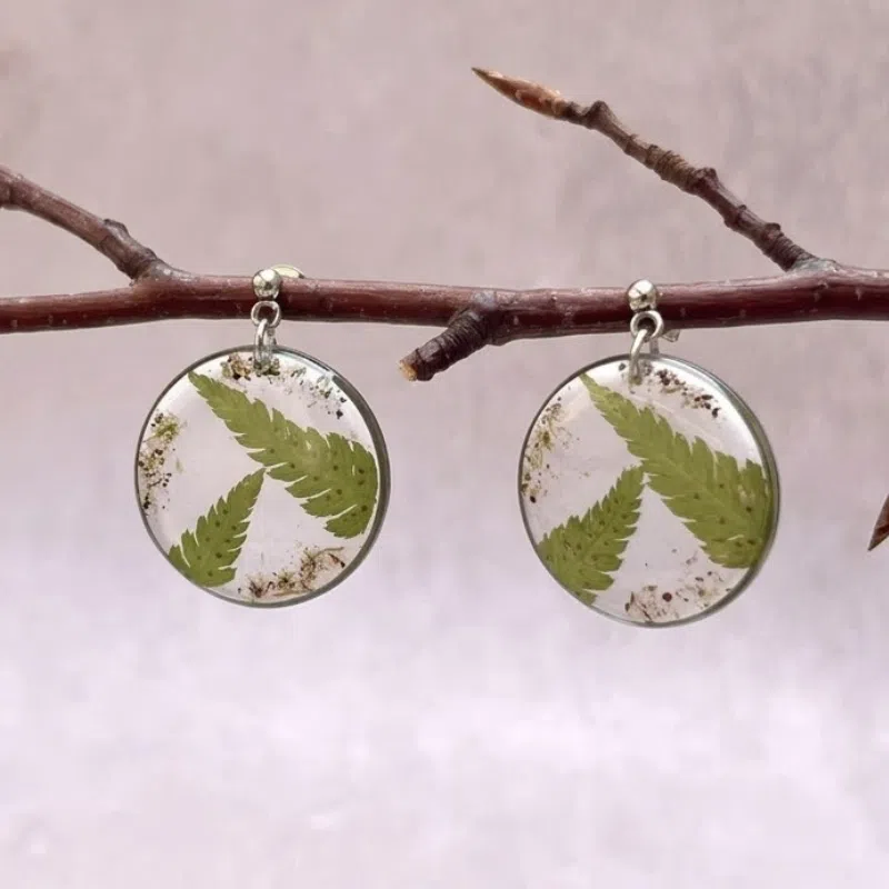Boucles d'oreilles "Éclat de fougère" - Collection Herbier figé