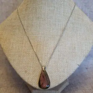 pendentif labradorite violette