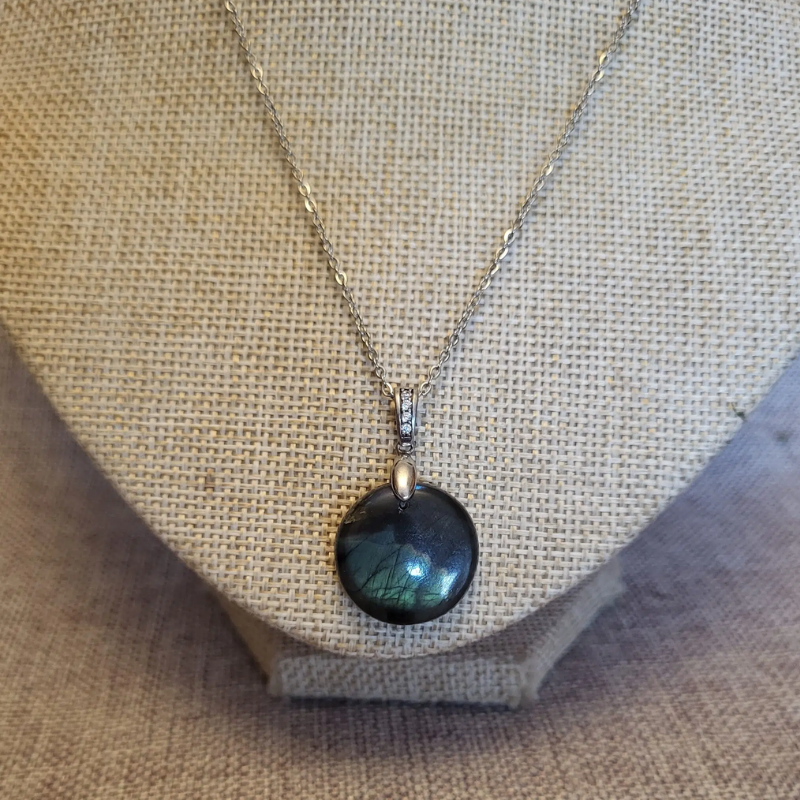 pendentif labradorite bleue